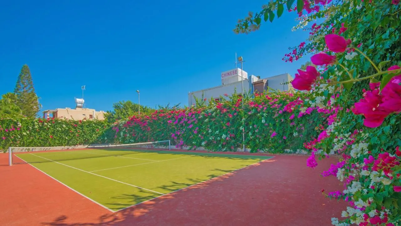 Marlita Beach Hotel Apartments Protaras 3*,