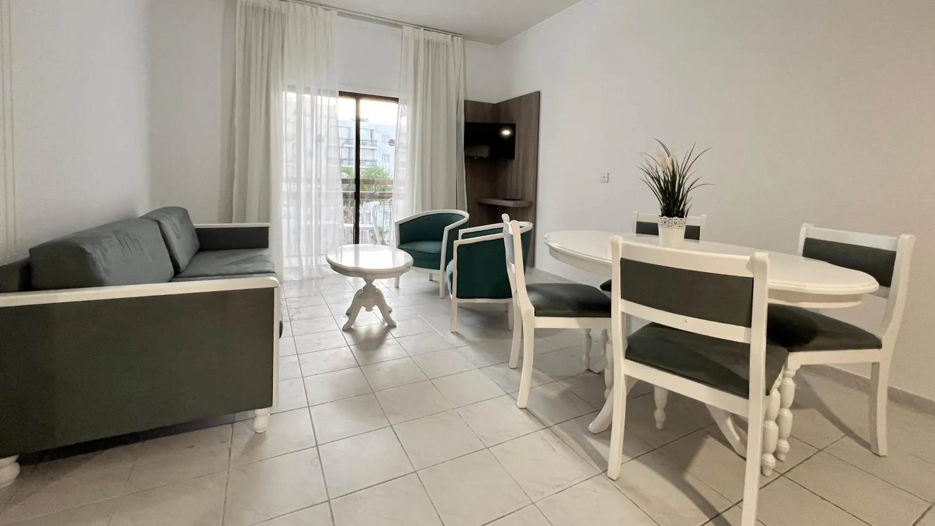 Marlita Beach Hotel Apartments Protaras Zypern