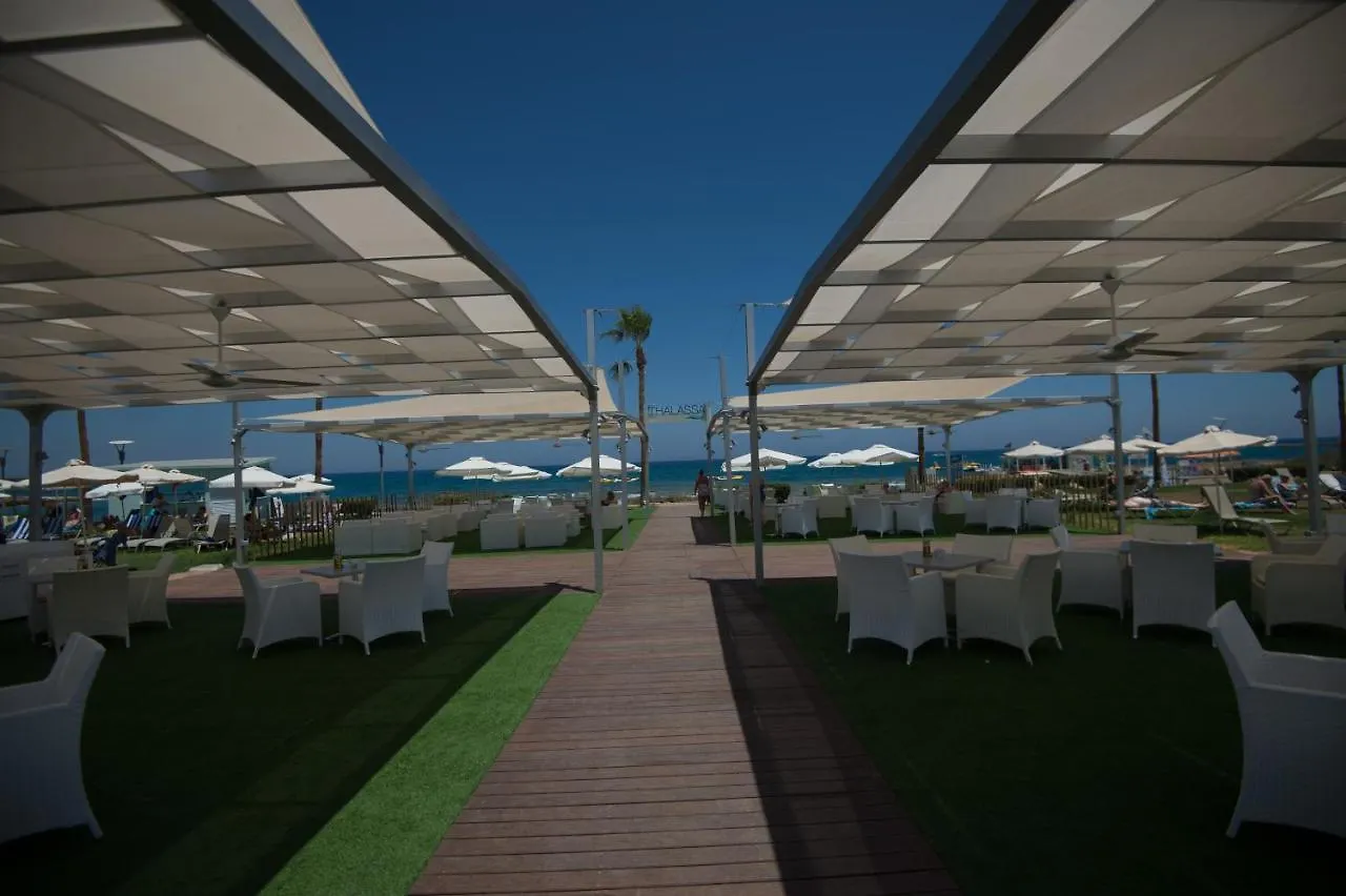 Marlita Beach Hotel Apartments Πρωταράς