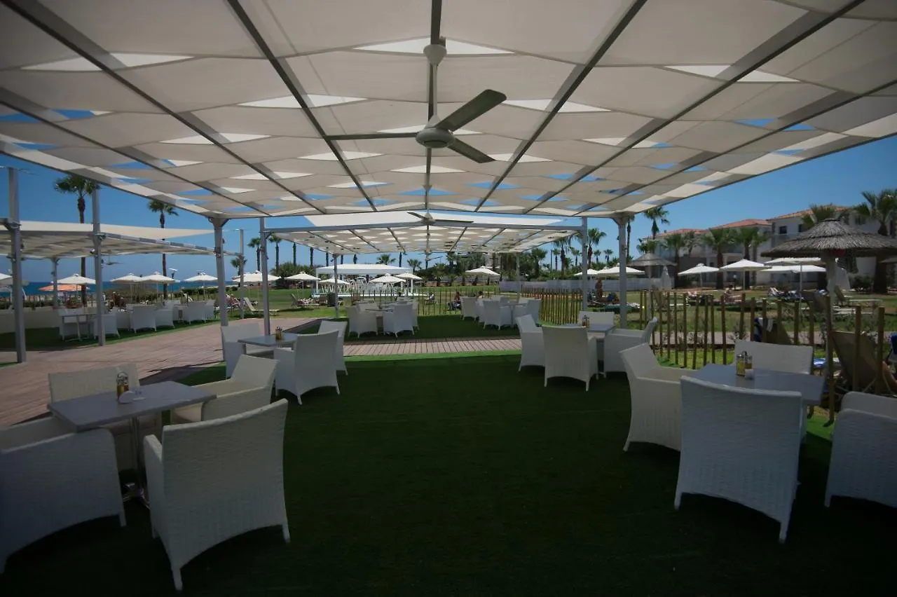 Marlita Beach Hotel Apartments Protaras 3*,