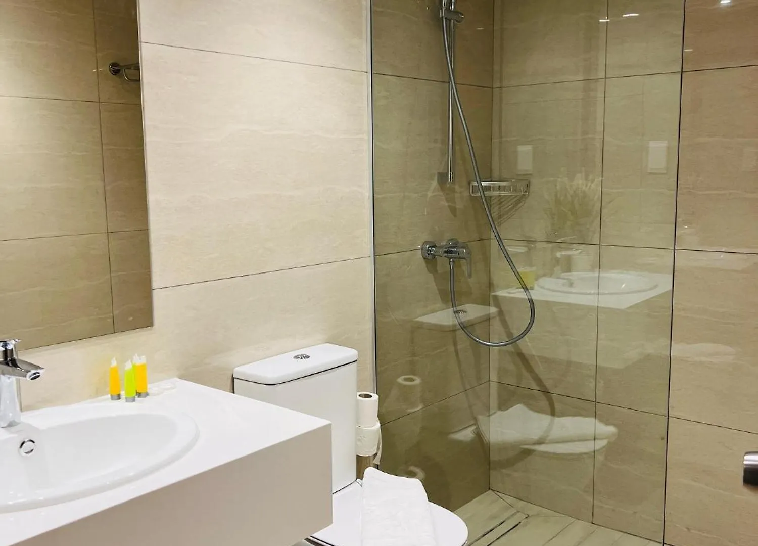 Marlita Beach Hotel Apartments Πρωταράς Ξενοδοχείο με διαμερίσματα